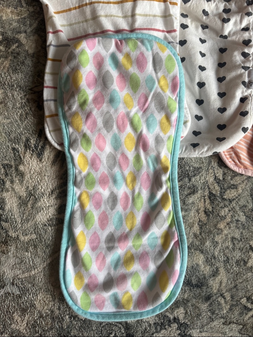 Bundle of 8 Burp Towels - Picture 4 of 12